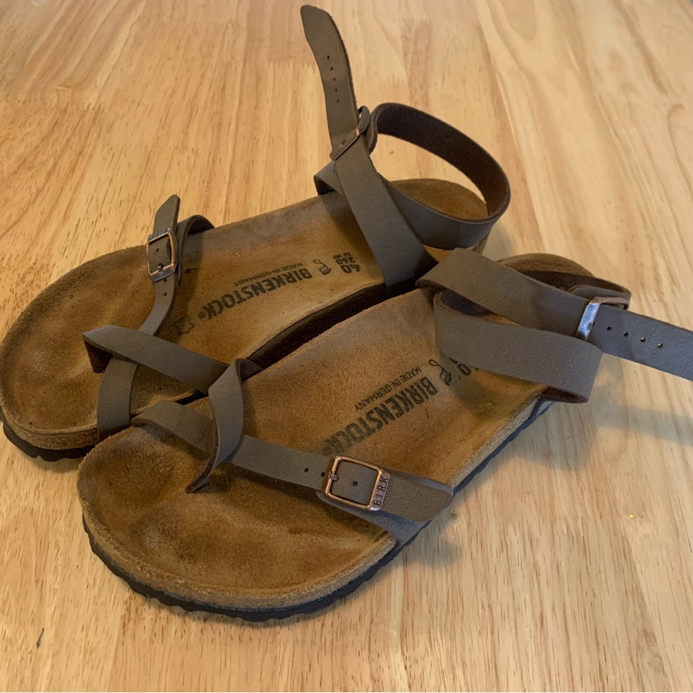 Birkenstock Yara Sandals